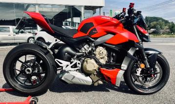 Ducati Streetfighter v4, nieuwstaat, 1 jaar garantie  beschikbaar voor biedingen