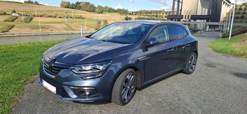 Renault megane BOSE edition que 58000km!!! Superbe essence, Auto's, Renault, Particulier, Mégane, Benzine, Handgeschakeld, Zwart