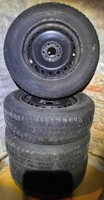 Pneus hiver sur jantes 215 65 16 étaient sur duster 2, Enlèvement, Pneu(s)