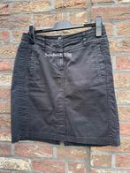 Sandwich jupe noire T38 en très bon état, Vêtements | Femmes, Enlèvement ou Envoi, Porté, Taille 38/40 (M), Noir