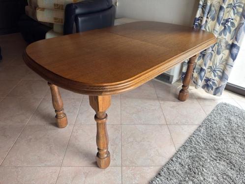 Volhouten uitschuifbare eetkamertafel met stoelen, Huis en Inrichting, Tafels | Eettafels, Zo goed als nieuw, 50 tot 100 cm, 150 tot 200 cm