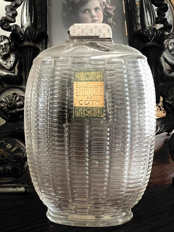 Antieke parfumfles – Emeraude – Coty  Leeg – Art Deco Era, Verzamelen, Parfumverzamelingen, Parfumfles, Ophalen of Verzenden