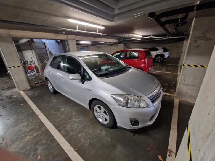 Toyota Auris hybride 2011, Autos, Toyota, Particulier, Auris, ABS, Airbags, Air conditionné, Air conditionné automatique, Peinture métallisée