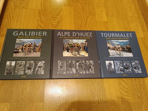 3 Delta's Koersboeken (Galibier, Tourmalet, Alpe D'Huez), Boeken, Sportboeken, Zo goed als nieuw, Ophalen of Verzenden
