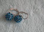Boucles d'oreilles rondes en strass bleu, Enlèvement ou Envoi, Bleu, Neuf, Puces ou Clous