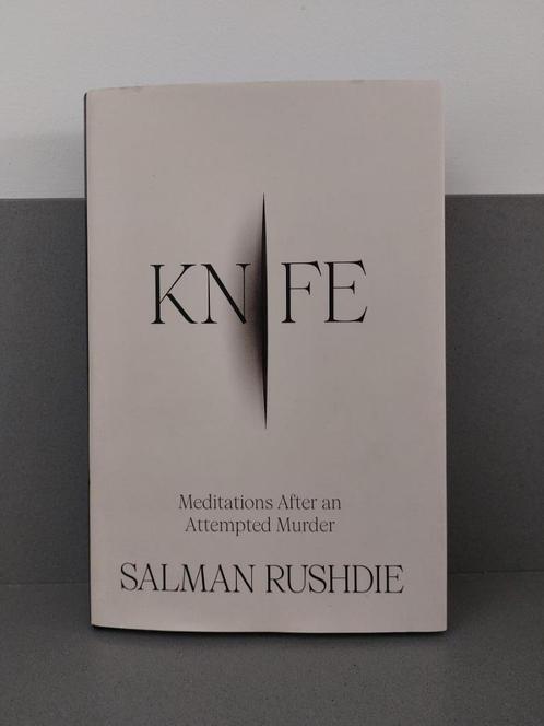 Salman Rushdie- Knife: meditations after an attempted murder, Boeken, Politiek en Maatschappij, Zo goed als nieuw, Verzenden