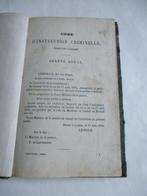 Tweetalig  oud boek  Code  D' Instruction  CRIMINELLE  1874, Boeken, Geschiedenis | Nationaal, Gelezen, Ophalen of Verzenden, Andere
