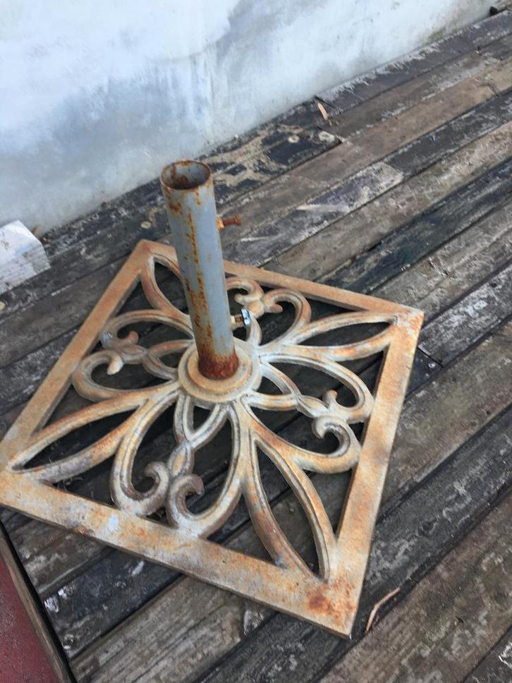 Gietijzer staander voor parasol, Tuin en Terras, Parasols, Ophalen