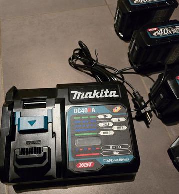 Nieuwe Makita snelle oplader XGT 40V DC40RA 6Ah beschikbaar voor biedingen