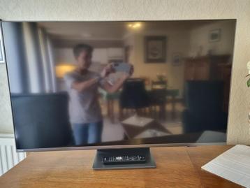 Philips 43” Ultra HD Smart TV beschikbaar voor biedingen