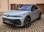 Volkswagen Tiguan R-Line 2.0 TDI 4MOTION/Pack Cuir/Caméra360, Automaat, 4 cilinders, Leder, SUV of Terreinwagen