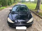 Peugeot 206 1100cc benzine MOD 2004 zwart ctok, Auto's, Voorwielaandrijving, Stof, Zwart, 4 cilinders