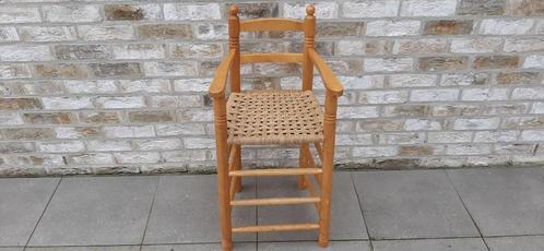 Chaise pour enfant chaise haute de salle à manger en bois ve, Enfants & Bébés, Chaises pour enfants, Enlèvement