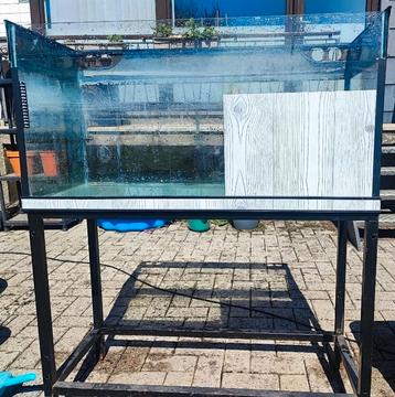 Aquarium ouvert, Enlèvement, Utilisé