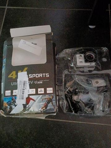 À vendre Go pro neuve et ses accessoires  beschikbaar voor biedingen