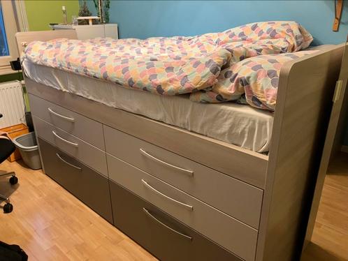 Bed met schuiven, lattenbodem en matras, Huis en Inrichting, Slaapkamer | Boxsprings, Gebruikt, Ophalen