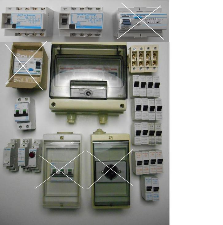 allerlei schakelmateriaal, Doe-het-zelf en Bouw, Elektriciteit en Kabels, Ophalen of Verzenden