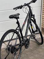 Merida Cross way 100 black glossy, Vélos & Vélomoteurs, Vélos | Femmes | Vélos de sport & de randonnée, Comme neuf, Enlèvement