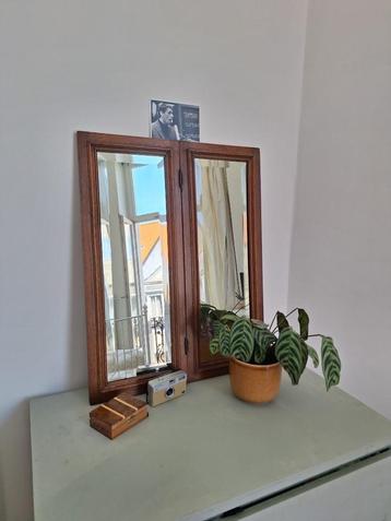 Miroir antique (pliable) / Antieke spiegel (inklapbaar) / An beschikbaar voor biedingen