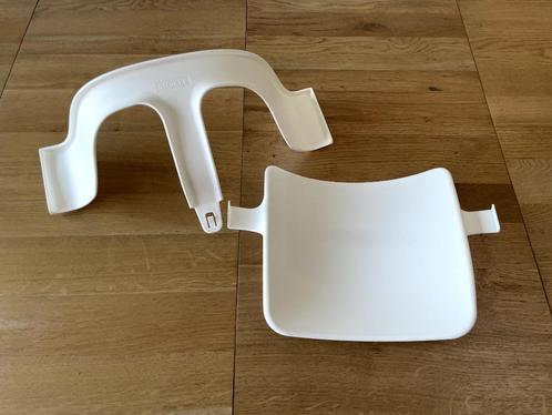 Stokke Tripp Trapp Baby Set – wit, Kinderen en Baby's, Kinderstoelen, Zo goed als nieuw, Meegroeistoel, Stoelverkleiner, Ophalen of Verzenden