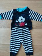 Pyjama velours Mickey 6 mois, Enfants & Bébés, Vêtements de bébé | Taille 68, Enlèvement, Utilisé, Garçon ou Fille, Vêtements de nuit ou Sous-vêtements