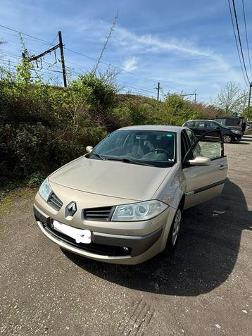 Renault Megane break 1.4 benzine beschikbaar voor biedingen