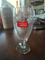 verre stella artois sur pied 1, Collections, Envoi, Utilisé, Verre ou Verres, Stella Artois