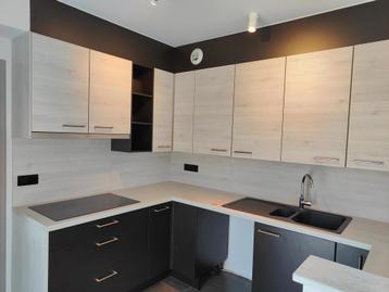 U-vormige keuken 187x297x178 cm beschikbaar voor biedingen