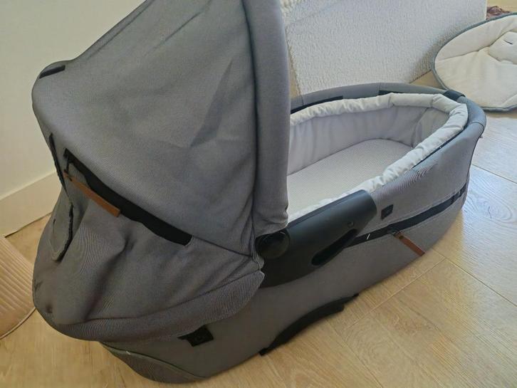 Kinderwagen mutsy EVO met toebehoren + maxi cosi, Kinderen en Baby's, Kinderwagens en Combinaties, Gebruikt, Kinderwagen, Mutsy