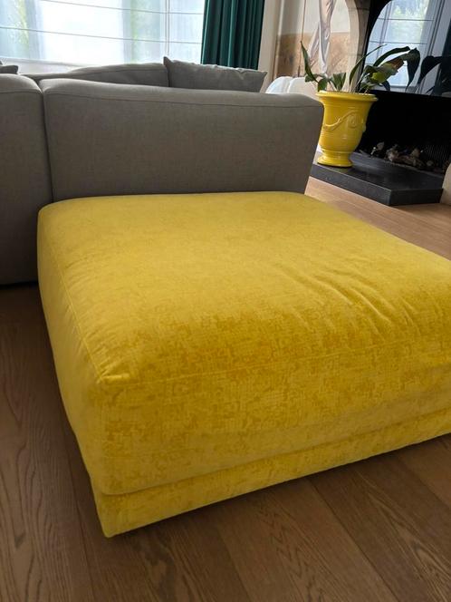 B&B Italia model Luis pouf, Huis en Inrichting, Zetels | Zetels en Chaises Longues, Zo goed als nieuw, Ophalen