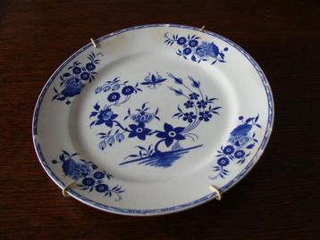 assiette Boch grand bouquet avec mouche+ son attache ressort beschikbaar voor biedingen