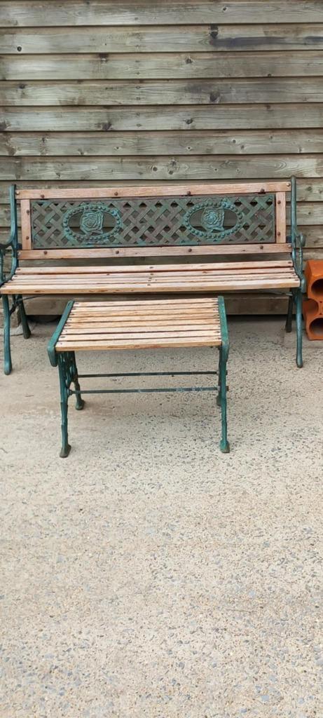 3-delige tuinset gietijzer en afzelia, Tuin en Terras, Tuinsets en Loungesets, Gebruikt, Tuinset, Hout, 4 zitplaatsen, Bank, Bijzettafel