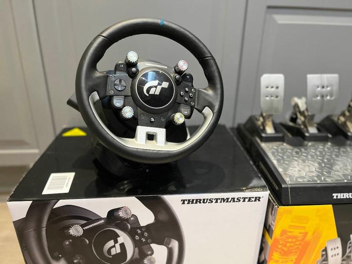 Thrustmaster TGT stuurwiel + T-LCM crankstel, Computers en Software, Joysticks, Zo goed als nieuw, Ophalen