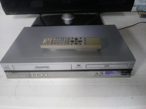 Panasonic combi DVD speler/VHS recorder NV-VP30EC, Audio, Tv en Foto, DVD spelers, Zo goed als nieuw, Dvd-speler, Panasonic, Ophalen of Verzenden