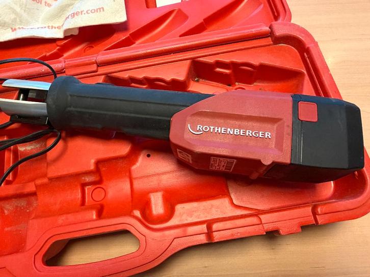 Rothenberger Romax perstoestel persmachine persmachien, Doe-het-zelf en Bouw, Gereedschap | Handgereedschap, Zo goed als nieuw
