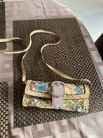 Guess mini sac en tissu, Bijoux, Sacs & Beauté, Sacs | Sacs Femme, Comme neuf, Jaune, Sac de soirée