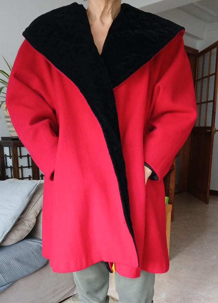 Cape de dame, Vêtements | Femmes, Vestes | Hiver, Comme neuf, Taille 36 (S), Rouge, Enlèvement