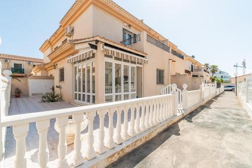 Mediterrane hoekwoning bij La Zenia Boulevard ...., Immo, Buitenland, Spanje, Woonhuis, Overige