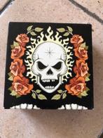 SKULL & ROSES - super jeu familial - comme neuf, Ophalen of Verzenden