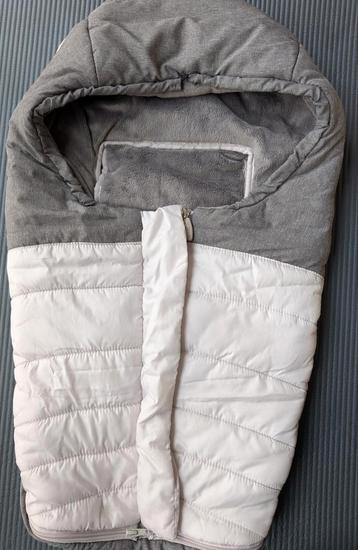 Voetenzakje voor herfst/winter beschikbaar voor biedingen