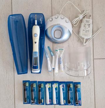 Oral B Triumph - Electrische tandenborstel beschikbaar voor biedingen