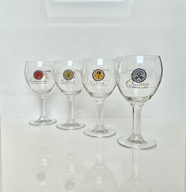 4x Collector's Glas Leffe - Limited edition (+ orig. doosje), Verzamelen, Biermerken, Leffe, Ophalen of Verzenden