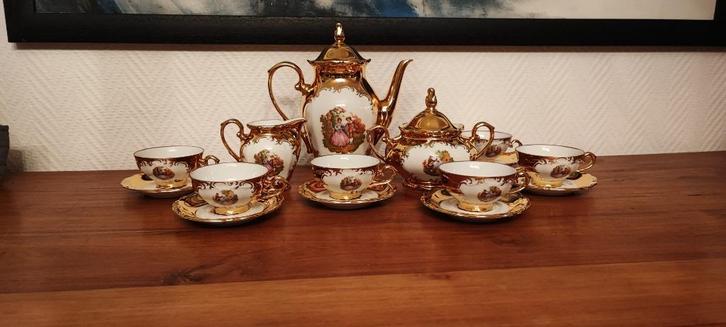 Gouden mokkaservies Bavaria Winterling Compleet, Antiek en Kunst, Antiek | Servies compleet, Ophalen of Verzenden