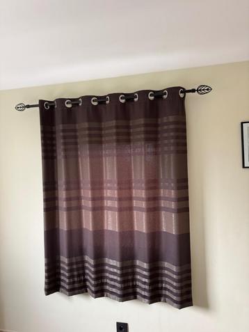 lot de 2 tentures  doublées + barre de fixation beschikbaar voor biedingen