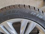 Set 4 Winterbanden, 245/45 R18, op velg origineel Jaguar., Auto-onderdelen, Ophalen, Gebruikt, Winterbanden, Band(en)