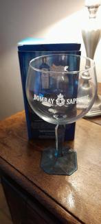 glas bombay sapphire gin nieuw in de originele doos, Verzamelen, Glas en Drinkglazen, Nieuw, Ophalen of Verzenden, Borrel- of Shotglas