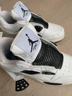 Nike Air Jordan 4 Retro maat 39, Envoi, Utilisé, Chaussures