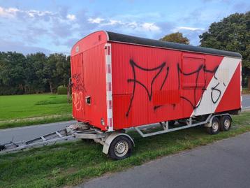 De Meeuw AUE/TA-610/3,5 schafkeet 2004 NL kenteken pipowagen beschikbaar voor biedingen