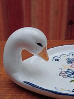 Porseleinen schotel, ideaal voor op feesttafel, Enlèvement ou Envoi, Comme neuf, Balance ou Balances, Autres styles