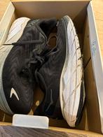 HOKA Harahi 6, Sport en Fitness, Loopsport en Atletiek, Gebruikt, Hardloopschoenen, Hardlopen, Ophalen